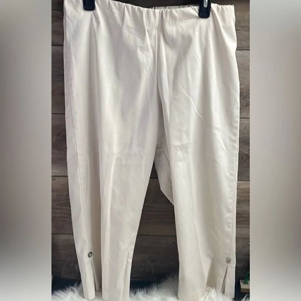 CLICK by COLOR ME COTTON Ladies Tan Cropped Elastic Waist Wider Leg Pants PL